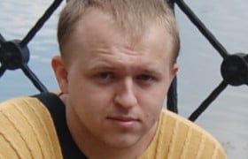 Денис Чернятьев